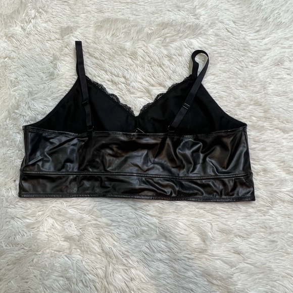 TORRID BRALETTE VEGAN LEATHER AND LACE BLACK PLEATHER BRA - Picture 5 of 5